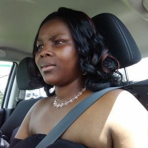 Meet your Posher, Evelyn